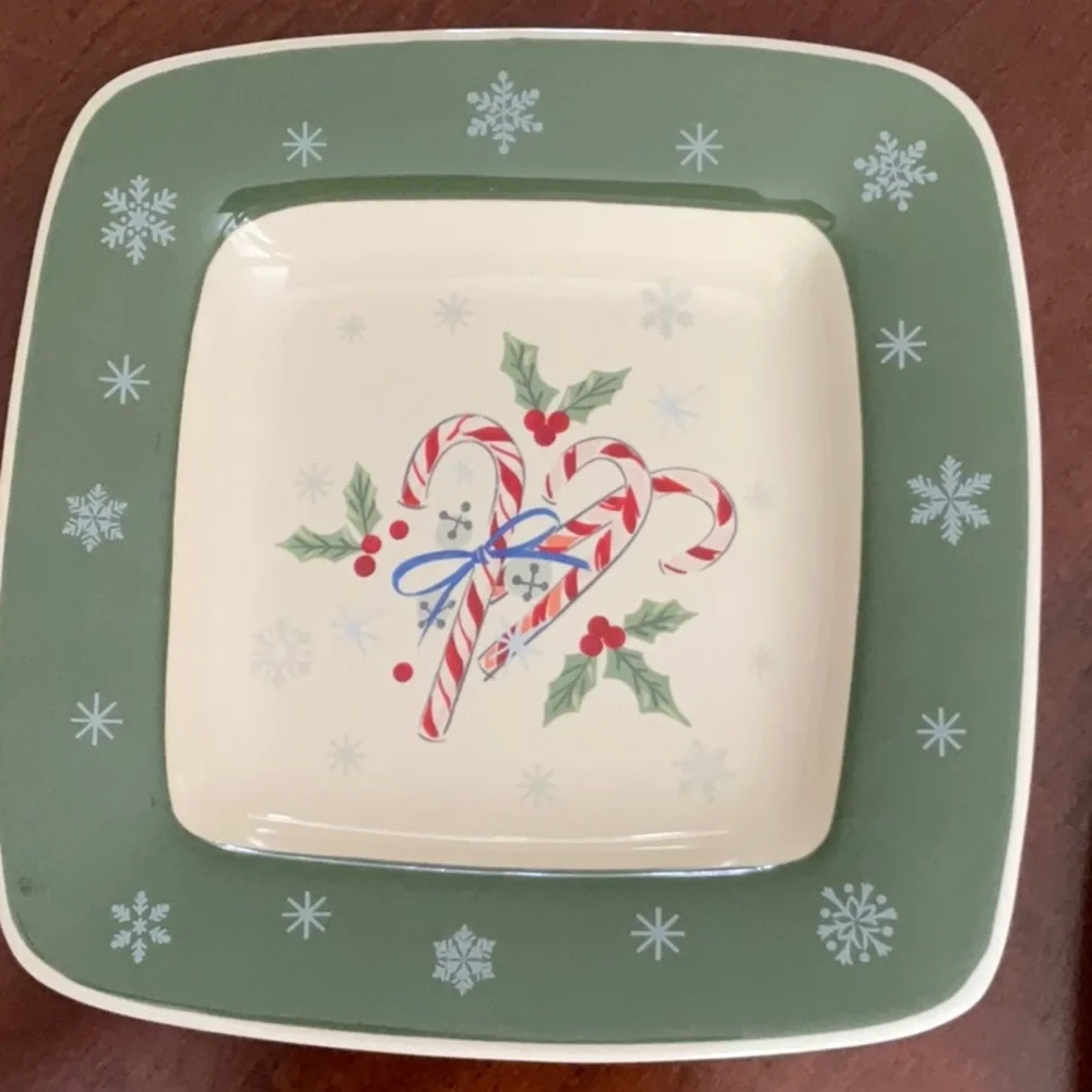 Longaberger pottery Christmas set of two cocktail plates. Christmas Holiday. - Picture 2 of 5